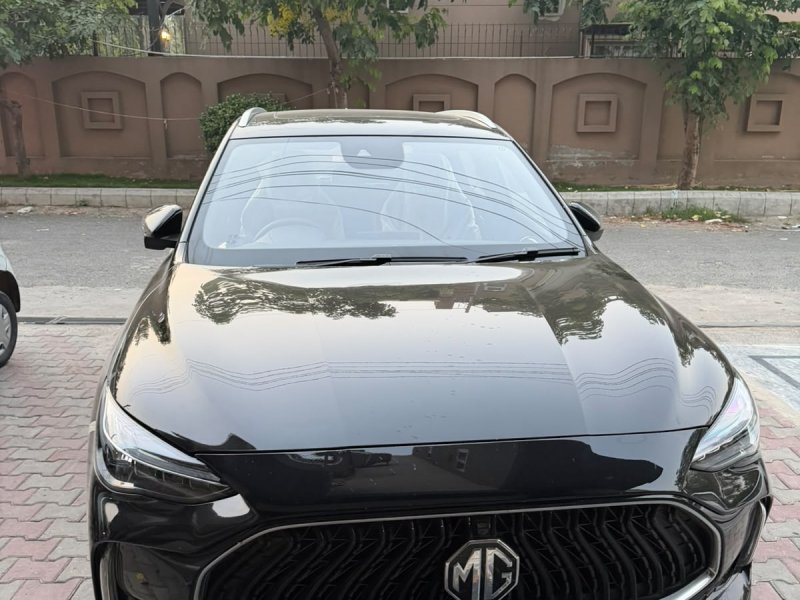 new-mg-hs-phev-2026